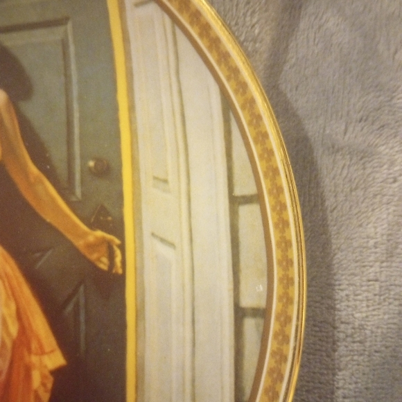 Norman Rockwell Rediscovered Women Seventh Issue Plate “Standing in the Doorway” - Picture 4 of 16